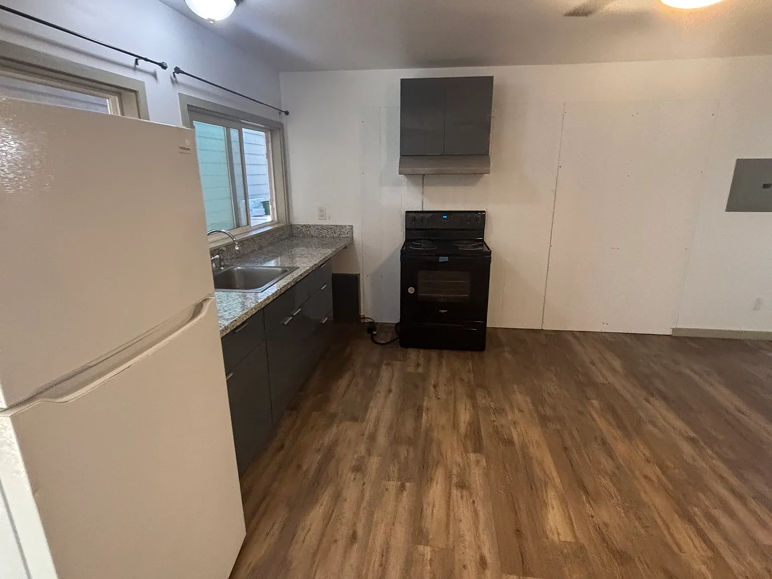 1 bed, 550 sqft, $2,600 — Photo 3