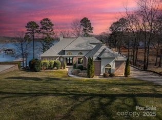 3554 Gordon St, Terrell, NC 28682