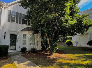 725 Crestwell Cir SW, Atlanta, GA 30331