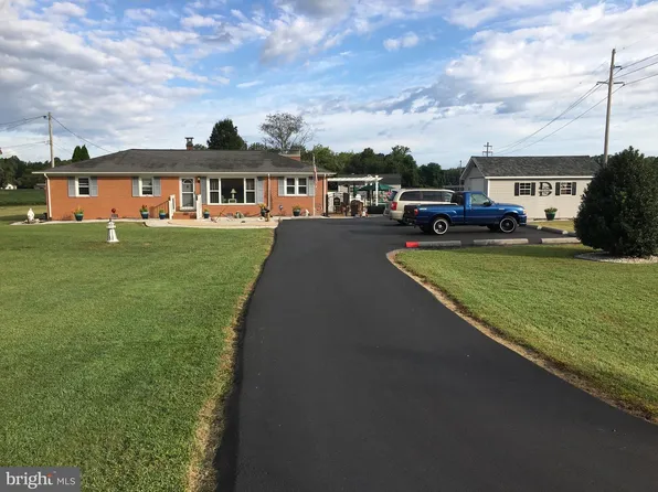 39030 Chaptico Rd, Mechanicsville, MD 20659