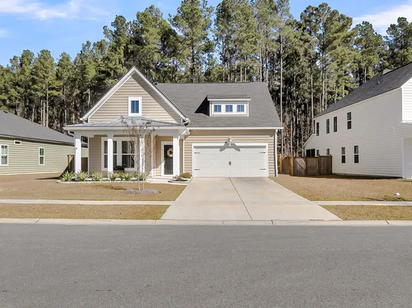 1265 Spotflower St, Summerville, SC 29485