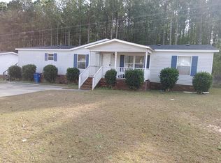 7337 April Dr, Fayetteville, NC 28314