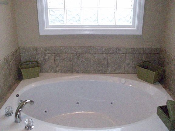 Master Tub
