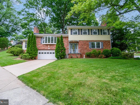 3681 N Nelson St, Arlington, VA 22207