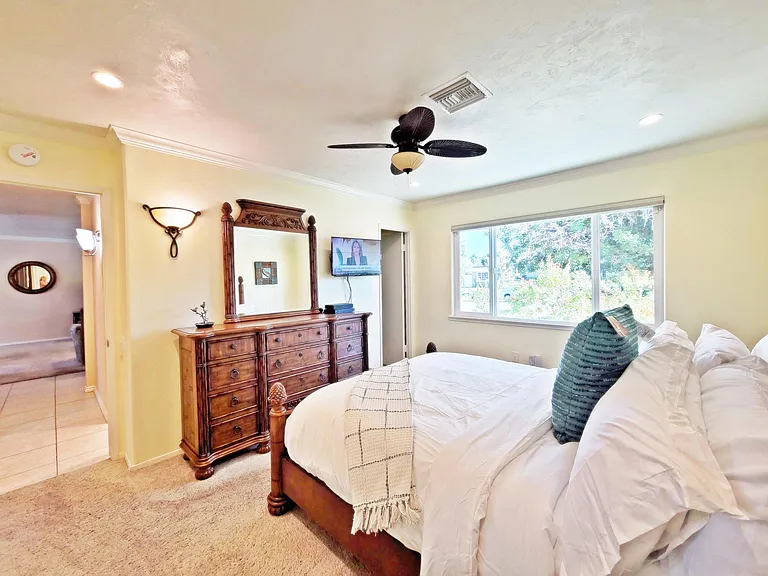 42445 Kansas St — Photo 22