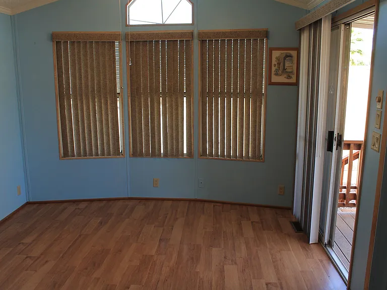10349 E 28th Ln — Photo 13