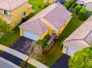 4357 Pine Ridge Ct, Weston, FL 33331