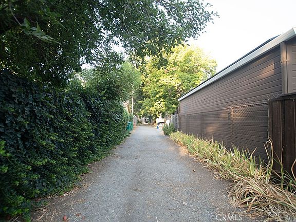 4th image of 183 E Washington Ave