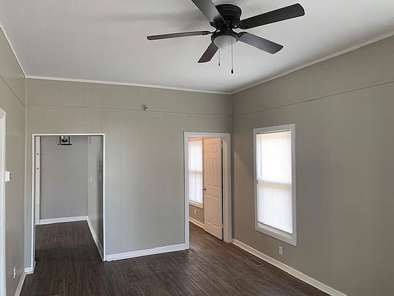 2nd image of 1619 Branner St