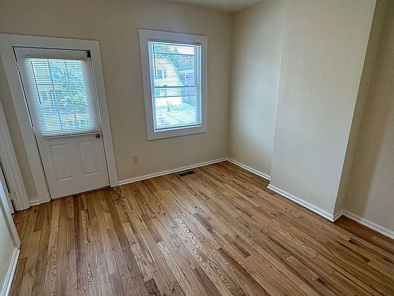 5th image of 267-269 Dover St #2B-1BA-856SQFT