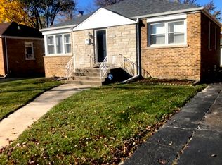 2304 S 24th Ave, Broadview, IL 60155