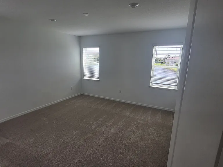15076 Shady Palms Ln — Photo 31