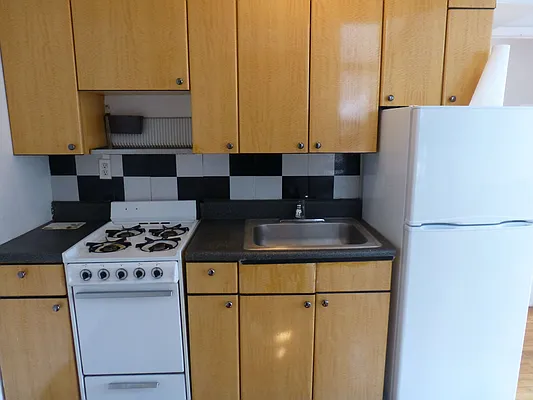 Rented by Charie Properties LLC | media 25