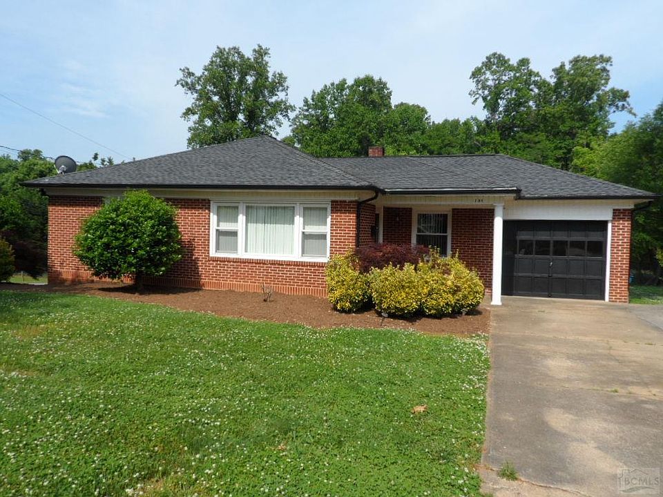 1st image of 704 Carolina St SE