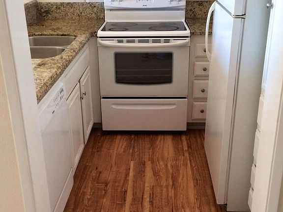 5th image of 6930 Hyde Park Dr Unit 315