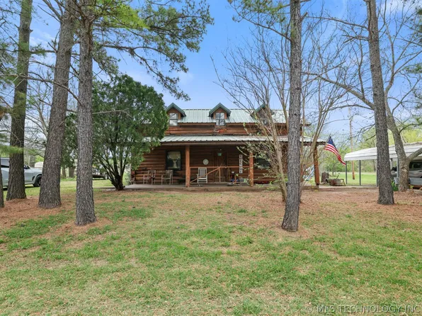 700 N 8th St, Calera, OK 74730