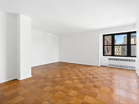 2nd image of 417 Grand St APT 1501