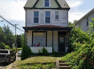 1101 Fairdale St, Pittsburgh, PA