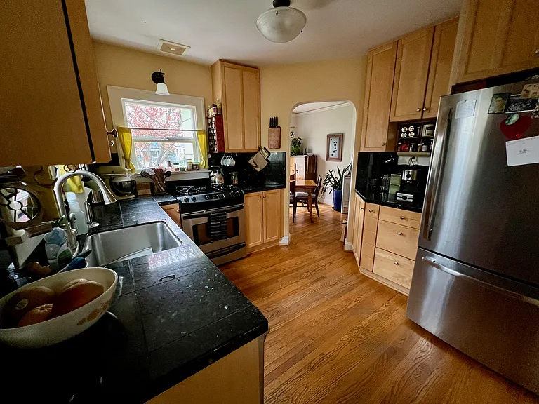 5808 N Omaha Ave — Photo 8