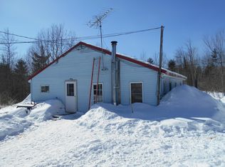 1487 Beech Hill Rd, Mercer, ME 04957