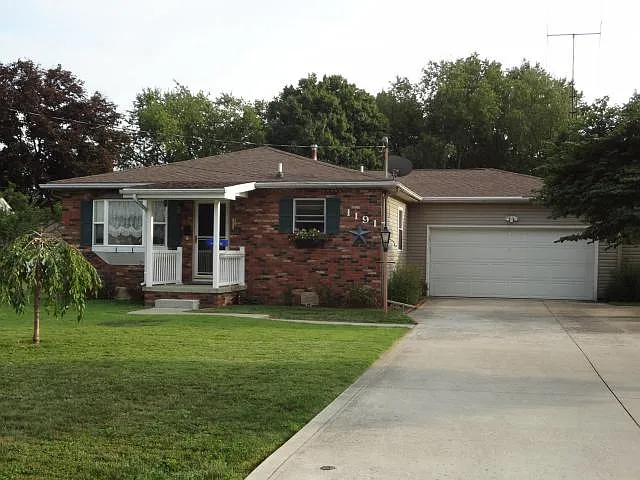 1191 Wintermute Ave photo 1