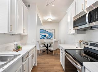 14145 N 92nd St UNIT 1108, Scottsdale, AZ 85260