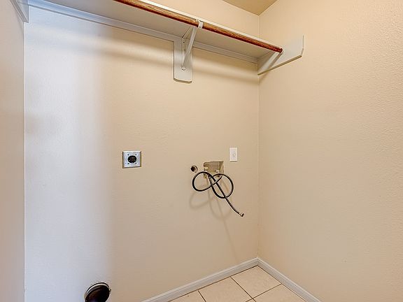 4th image of 4634 Galesburg St APT A