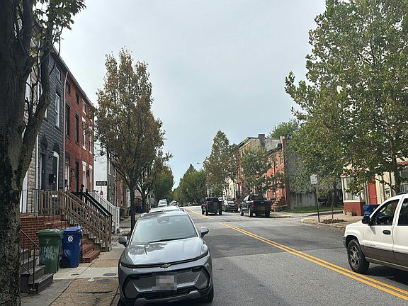 5th image of 1108 W Lombard St