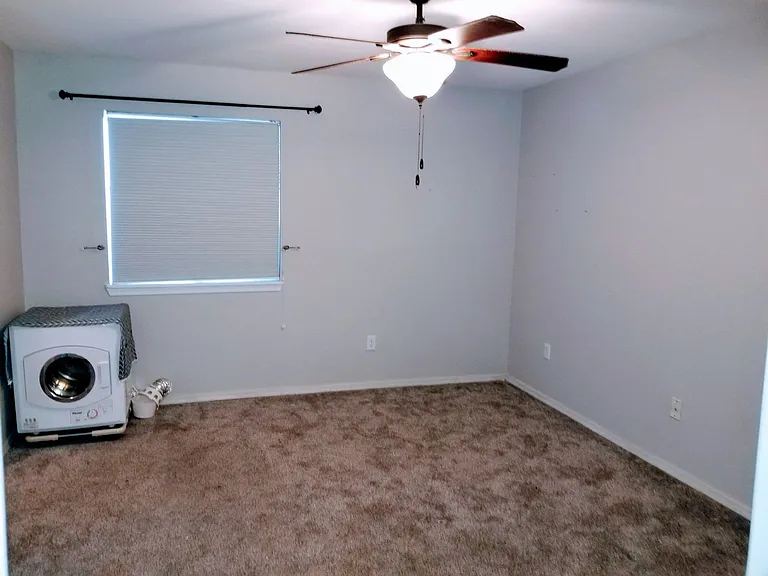 1385 W University Ave #12-195 — Photo 2