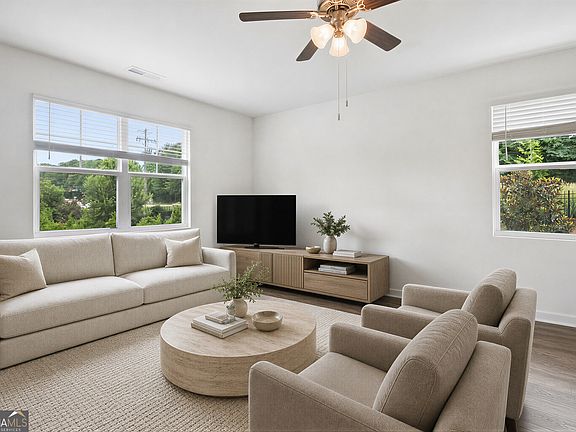 5th image of 608 Gray Branch Ct