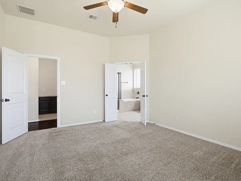 12427 Lincoln Crk — Photo 18