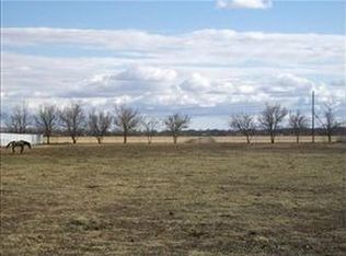 527 Lagunitas Ln SW, Albuquerque, NM 87105