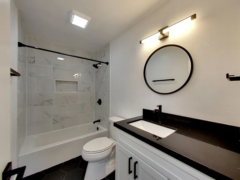 PARKSIDE APARTMENTS — Photo 21