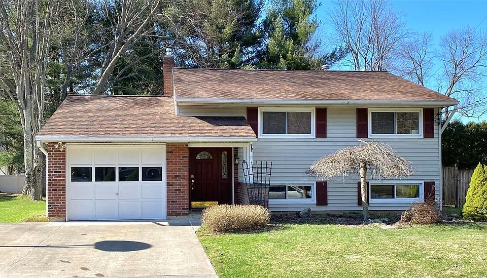 1st image of 327 Rayelene Dr