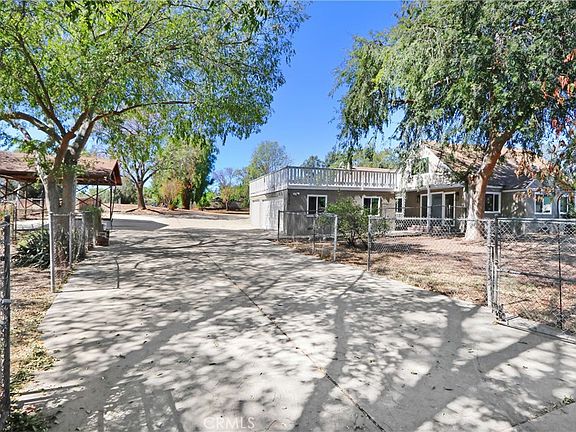 2nd image of 6720 Gaylord St