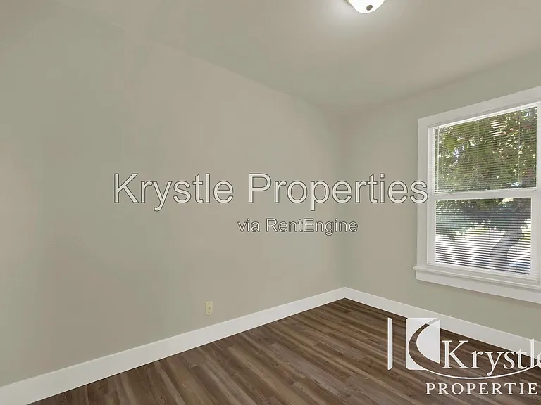 314 Marin St — Photo 12