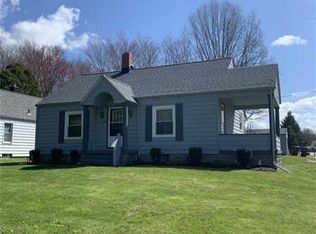 534 N Buhl Farm Dr, Hermitage, PA 16148