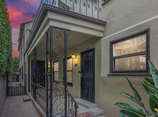 131 1/2 N Kings Rd, Los Angeles, CA 90048