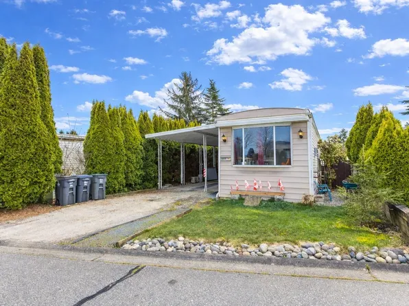 2058 Cumbria Dr, Surrey, BC V4A 5J9