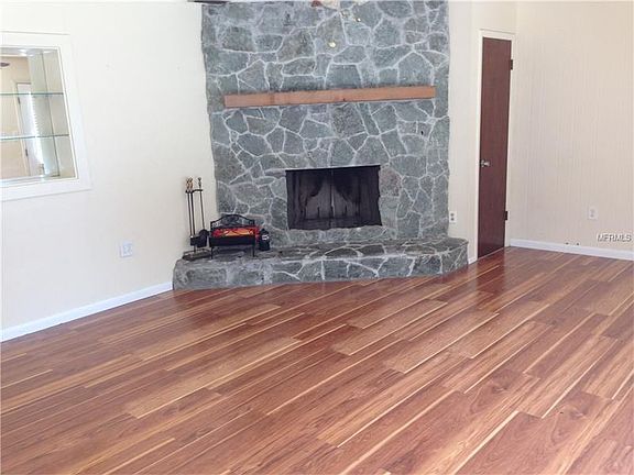 2nd image of 522 Norma Dr