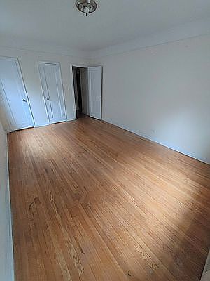 3rd image of 9750 Queens Blvd #604
