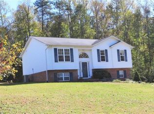 615 Stephany Cir, Rural Hall, NC 27045
