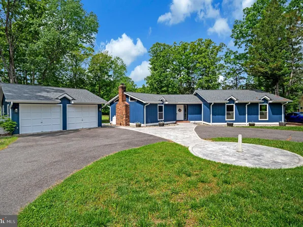 141 Eagle Ct, Locust Grove, VA 22508