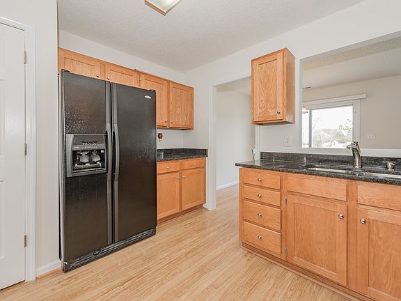 Kitchen,refrigerator remains