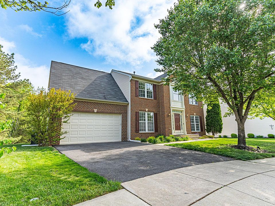 1st image of 9646 Bergamont Ct