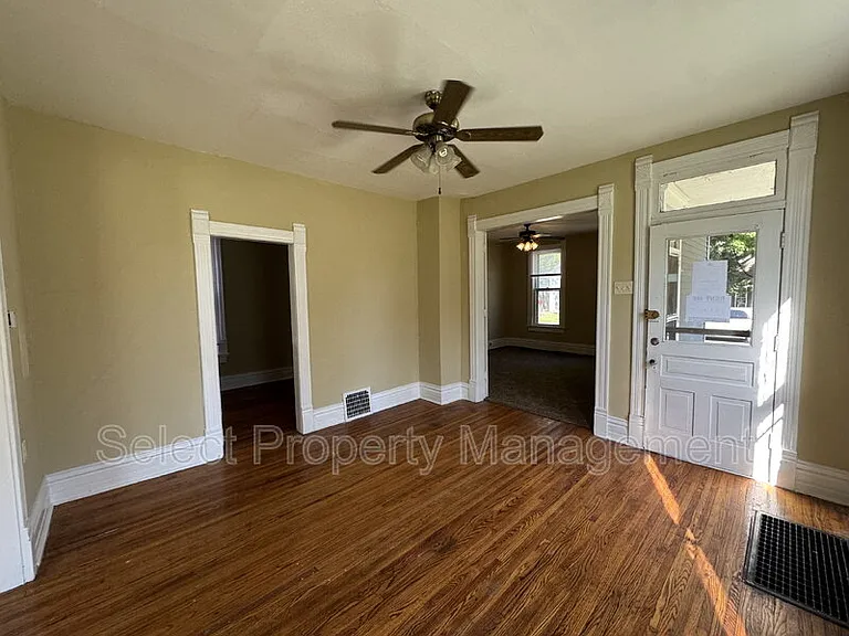 3201 Dinnen Ave — Photo 3