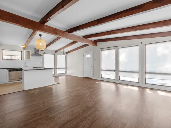 2498 Bristol Rd, Columbus, OH 43221