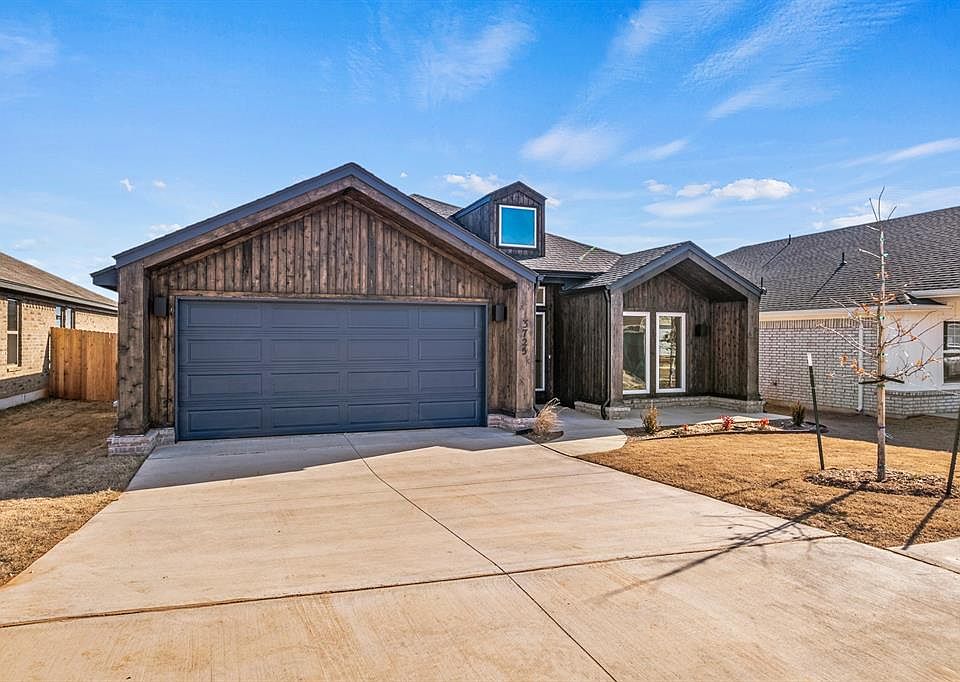 1st image of 3725 Alta Vista Dr