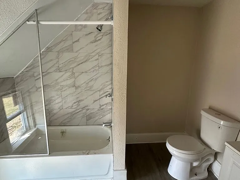 2840 N Vel R Phillips Ave — Photo 4