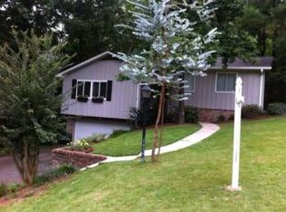 1328 Southall Rd, Birmingham, AL 35213